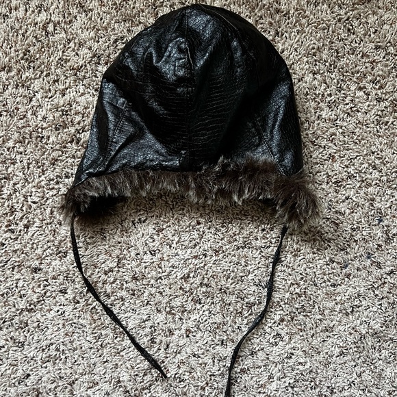 Women’s Russian Faux Fur Lined hat, no size - Picture 7 of 8